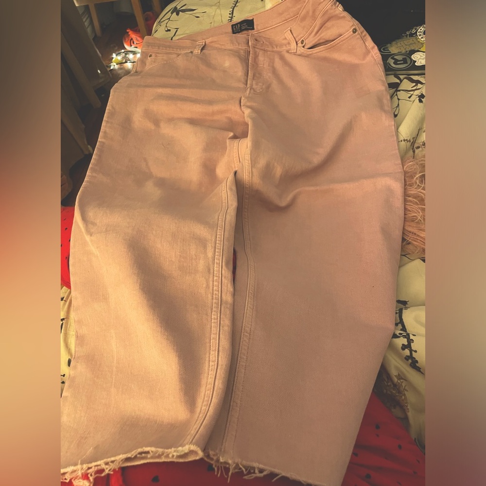 Gap high rise cheeky straight pale pink